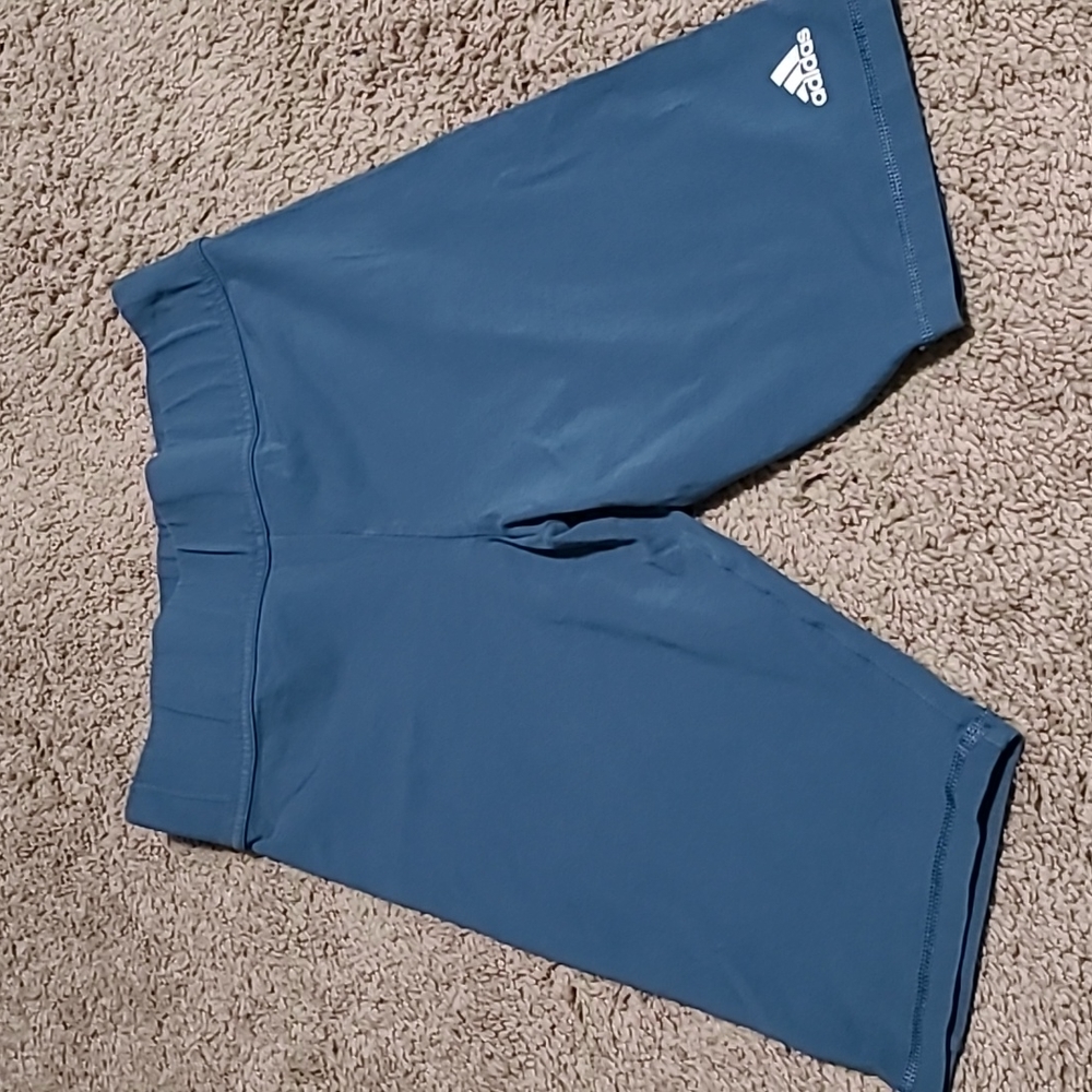 Adidas Woman's bike shorts size M Teal